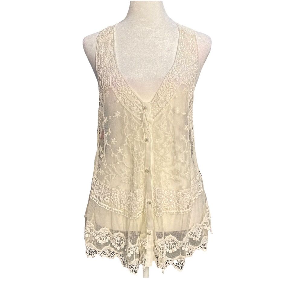 VENUS Pearl Button-Front White Crochet Lace Vest SM Vintage-Inspired Whimsygoth